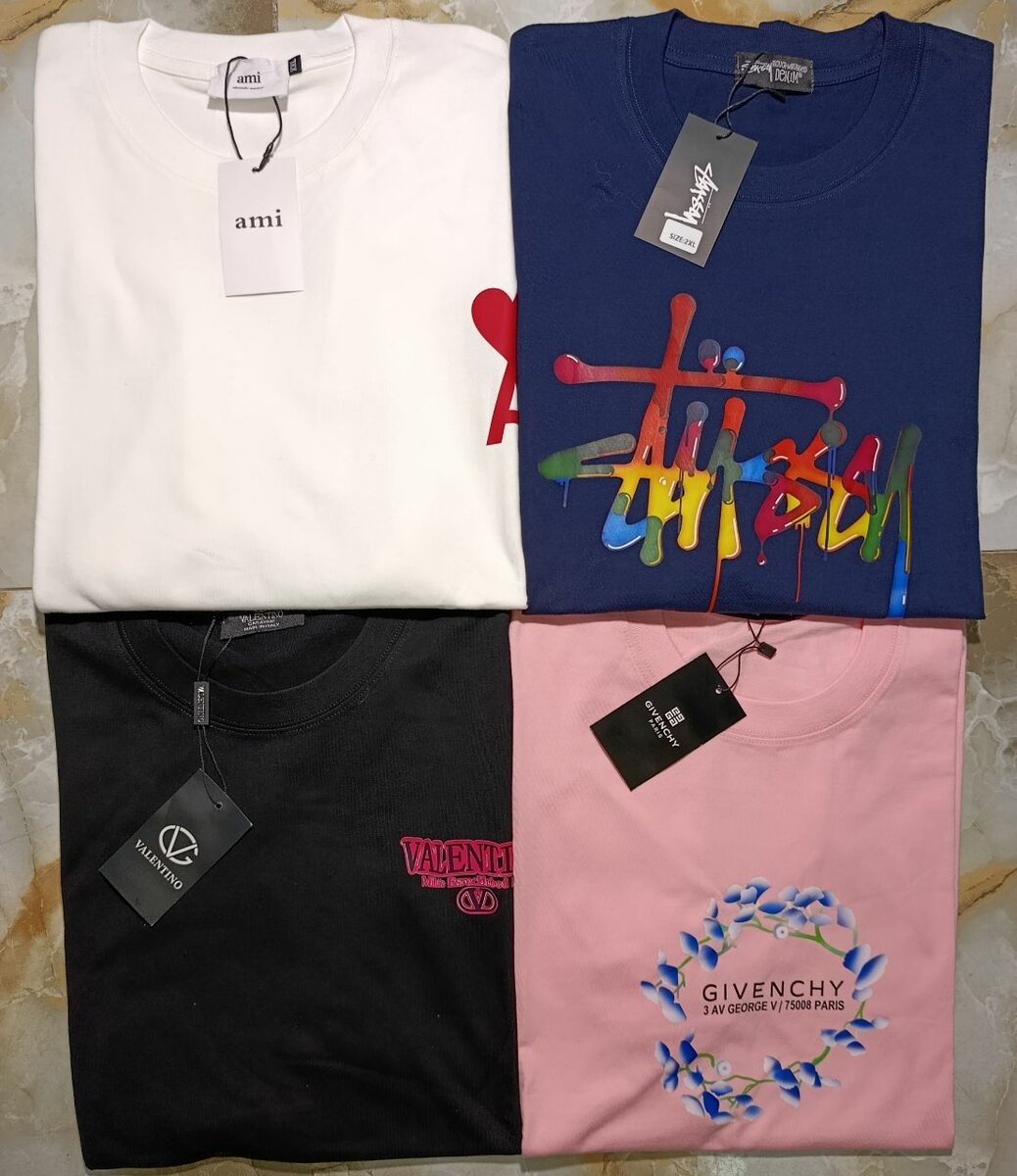 Lot de T-shirts de créateurs