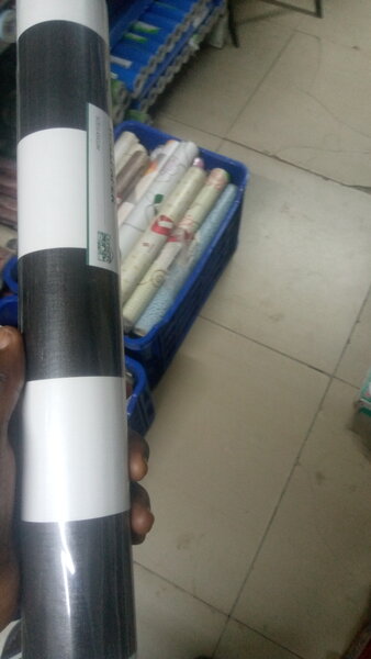 Papier peint à motifs circulaires modernes