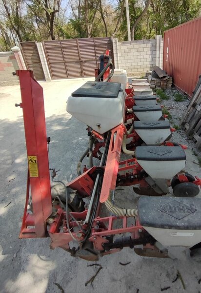 Сеялка KUHN PLANTER 3
