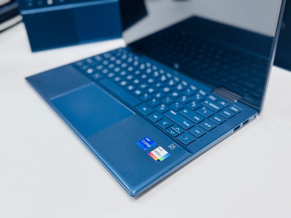 Hp pavilion 14 x360 ci7 11th gen Ram 16gb  Storage 512gb SSD