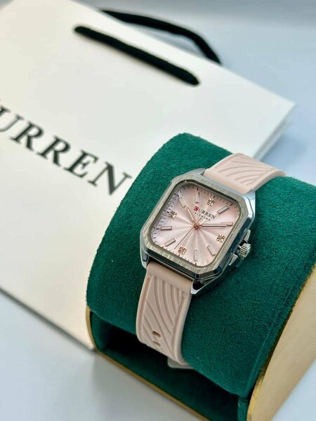 Curren Montre Femme Luxe