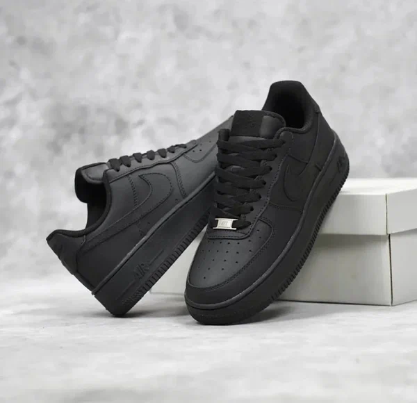 Baskets noires unisexes