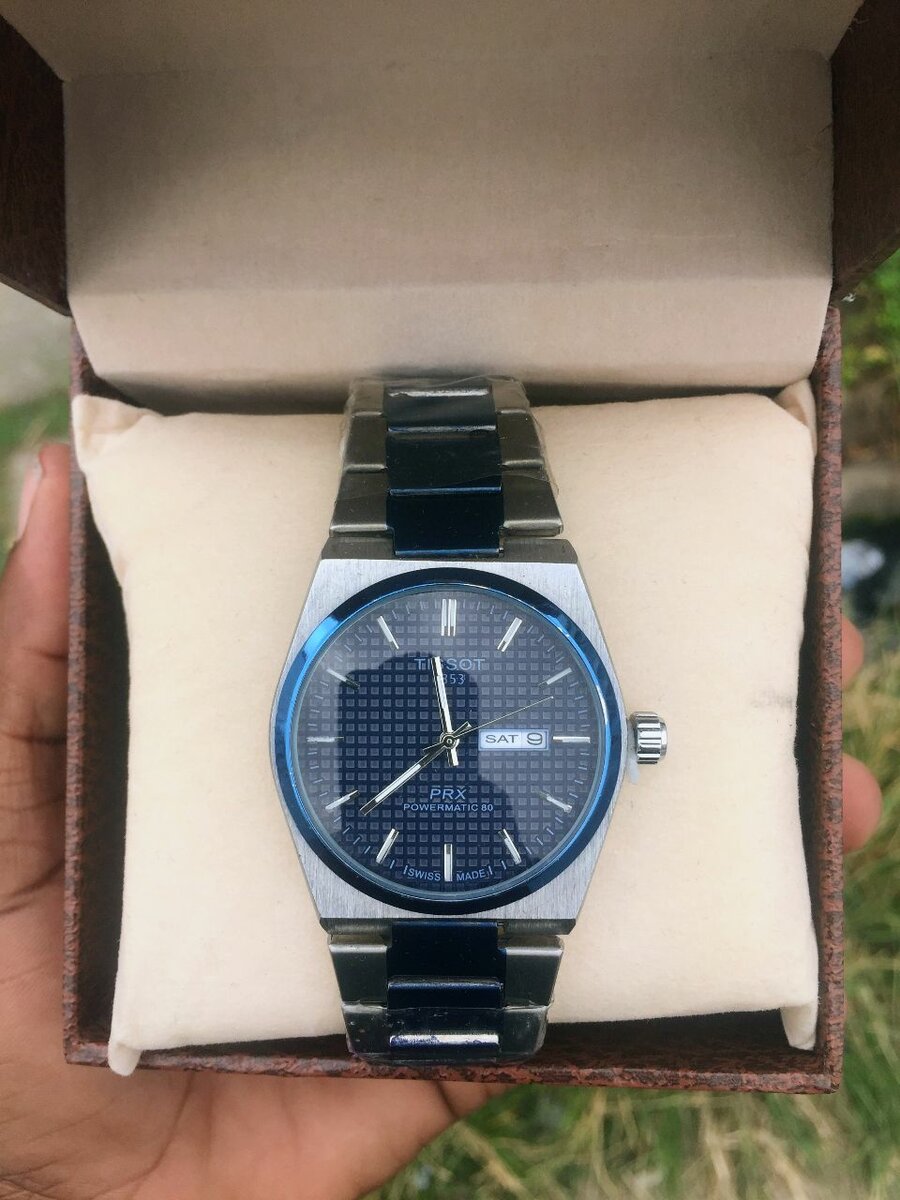 Montre Homme Élégante en Acier