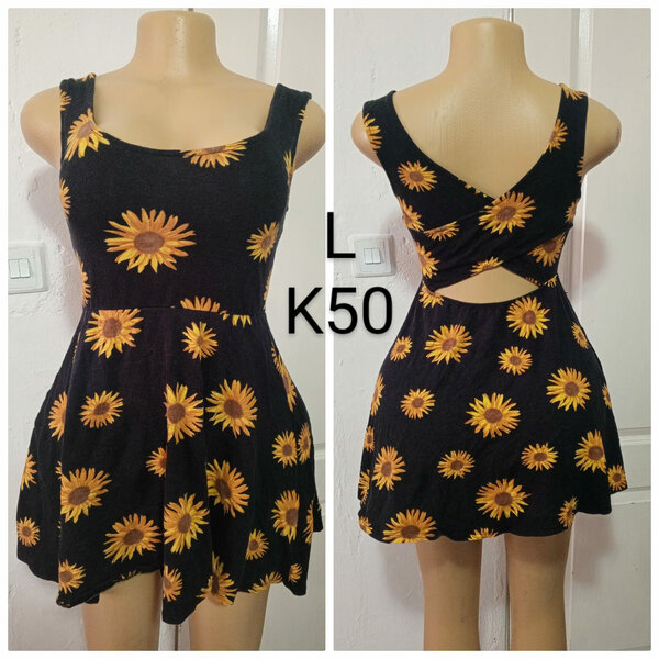 Women's sundress short, black with floral print, size L