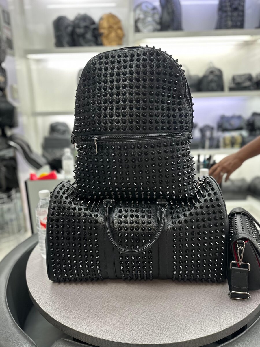 Sac à dos clouté élégant