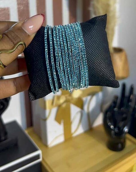 Sparkling Blue Bracelets Set