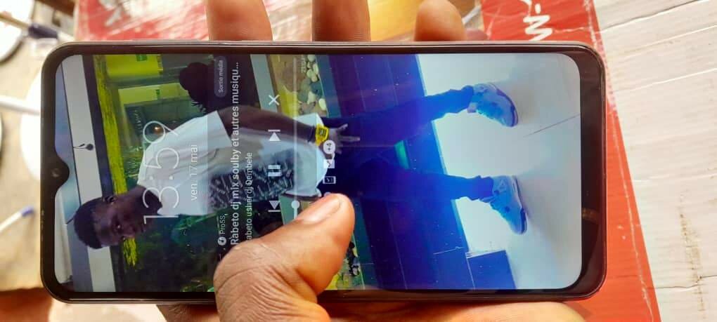 Samsung A23 .64G