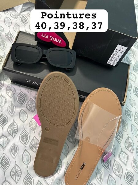 FashionNova Sandales Nudes