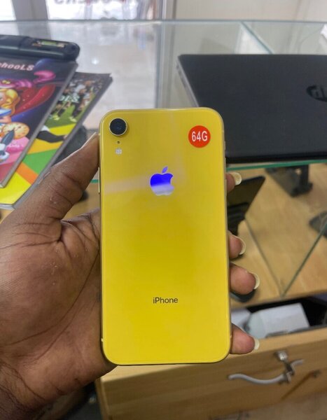 IPHONE XR