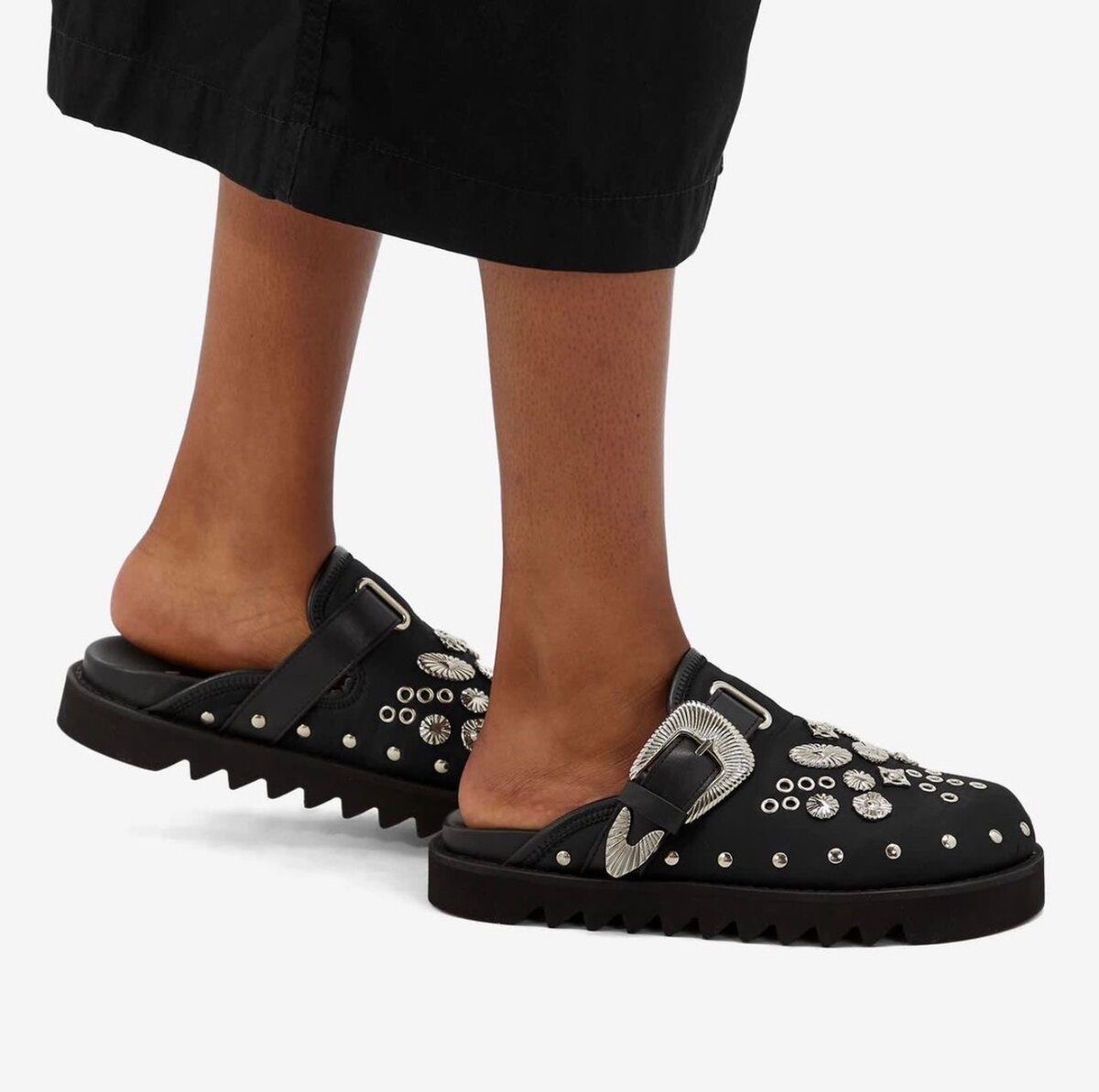 Mules noires élégantes