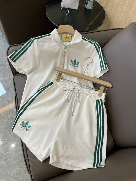 Ensemble de sport blanc Adidas