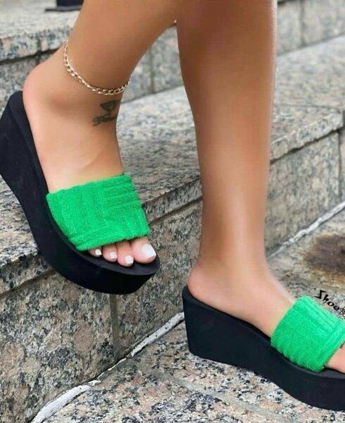 Quality ladies slippers