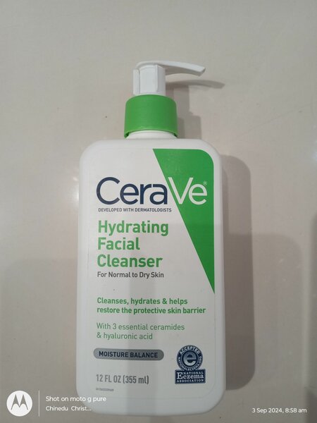 CERAVE HYDRATING FACIAL CLEANSER