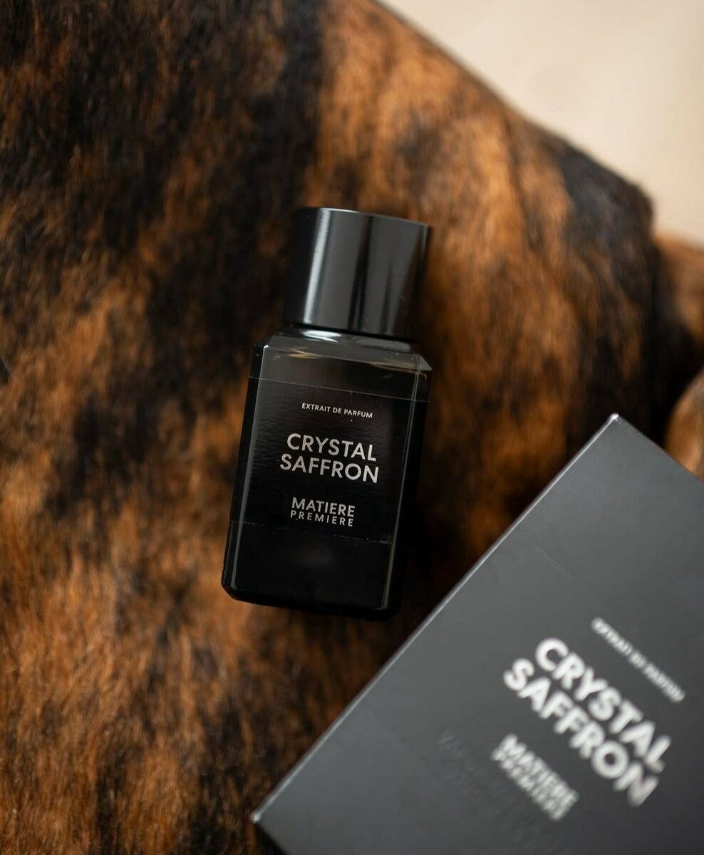 Crystal Saffron Parfum Luxe