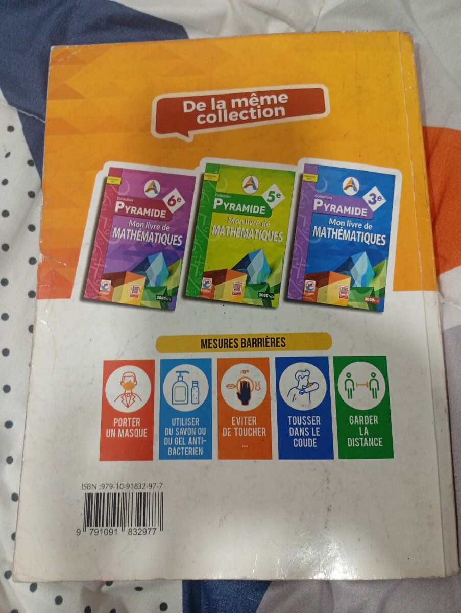 Livre de Mathématiques 4e