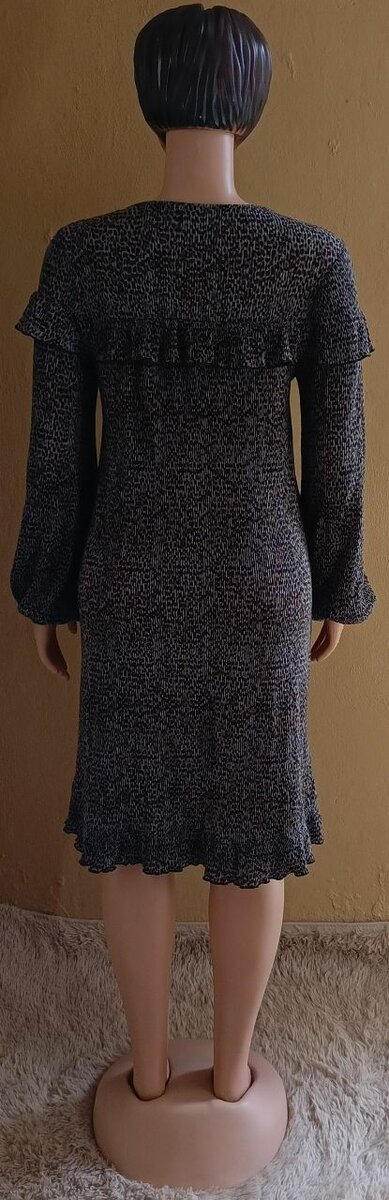 Robe élégante à volants