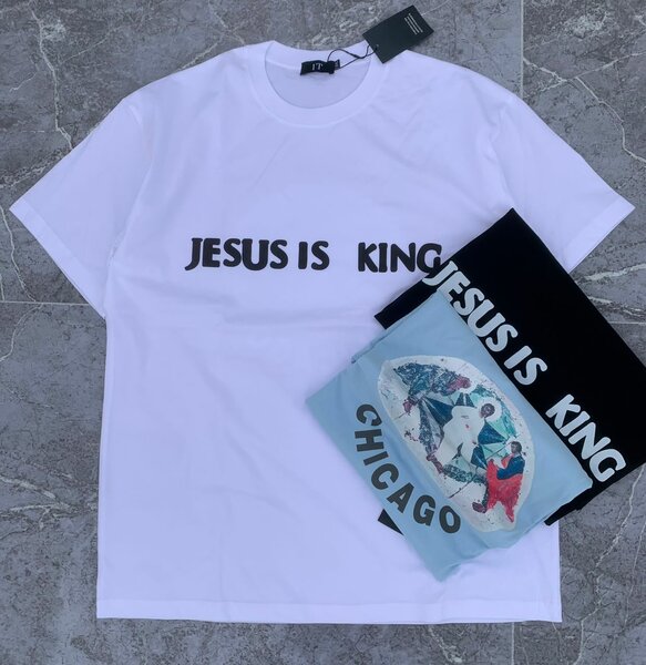 T-shirt Streetwear