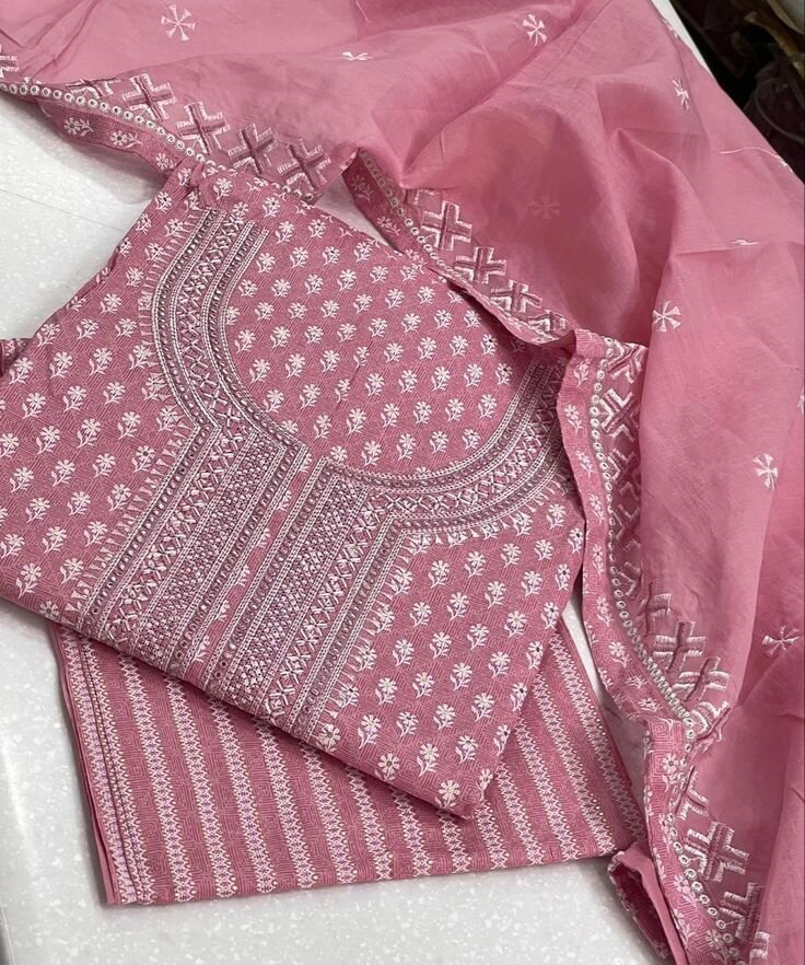 Dhanak 3 Peace Suit