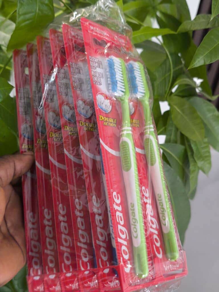 Brosse à dent medium