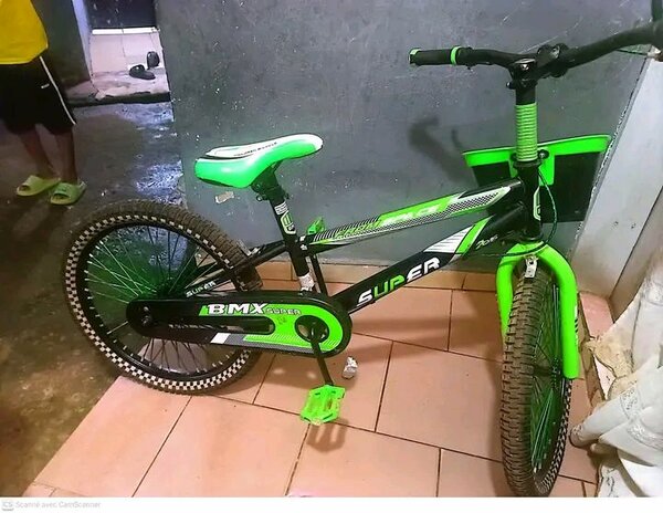 Vélo BMX Enfant Vert