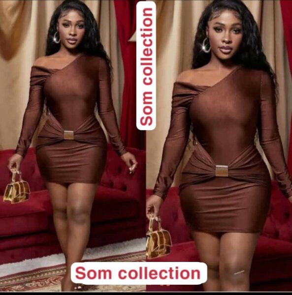 Robe moulante asymétrique chic