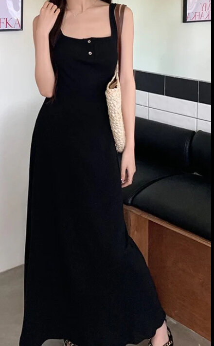 Robe longue noire élégante
