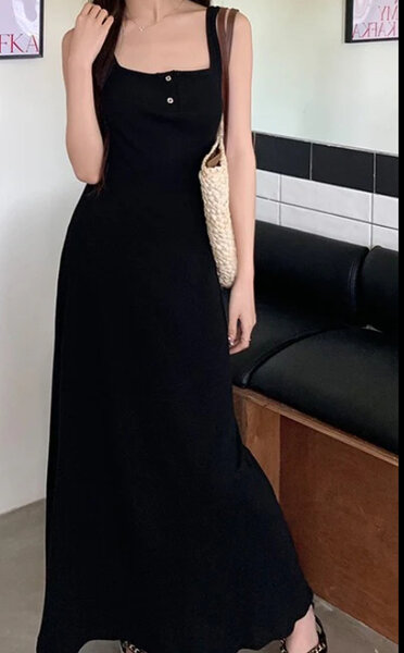 Robe longue noire élégante