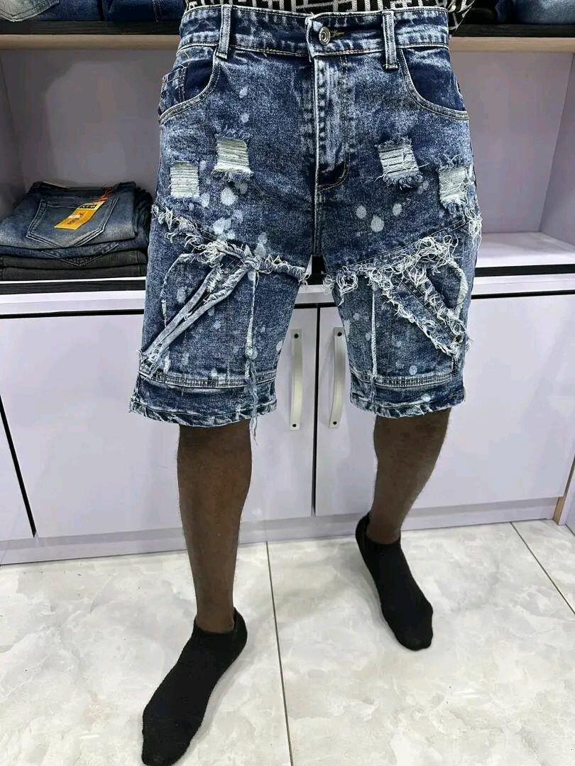 Shorts en Jean Déchirés Homme