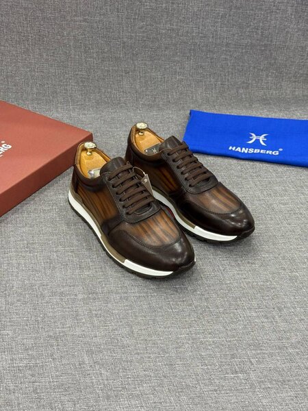 Chaussures en cuir élégantes