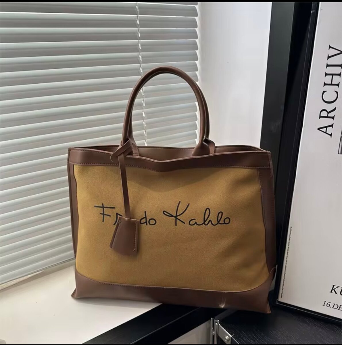 Sac fourre-tout élégant en toile