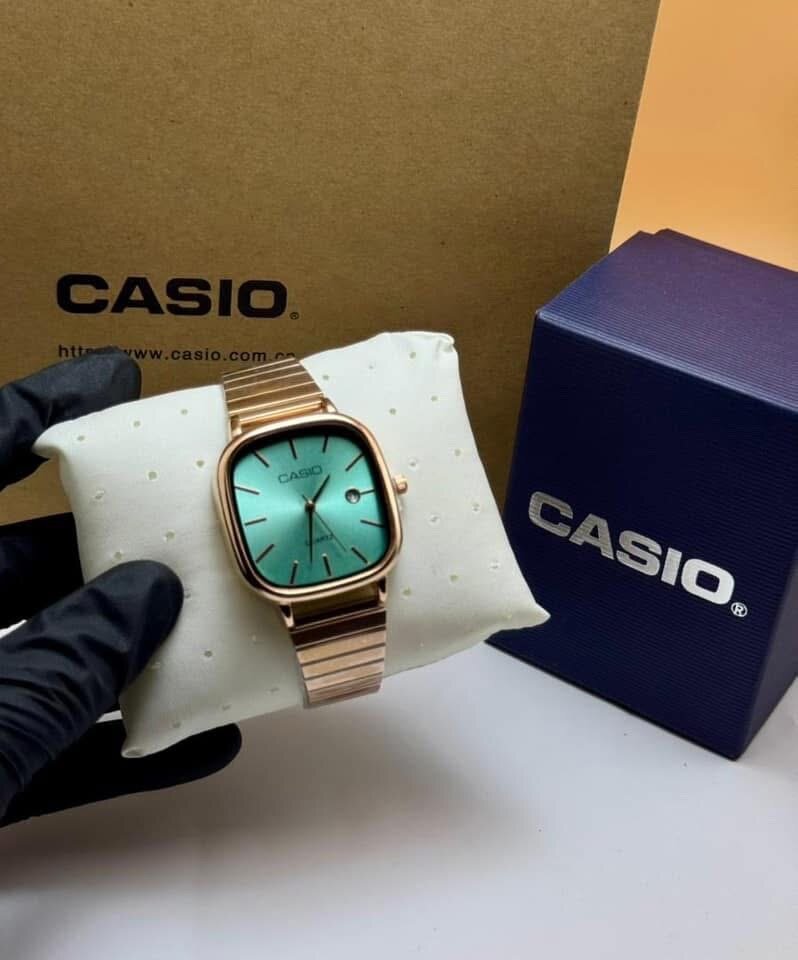 Montre Casio Élégante