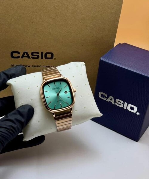 Montre Casio Élégante