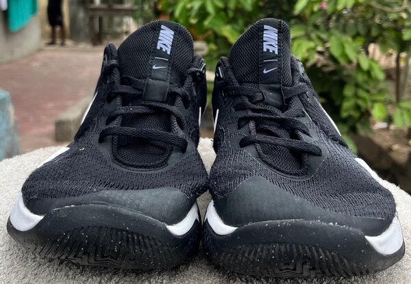 *Nike Precision 5 'Black White