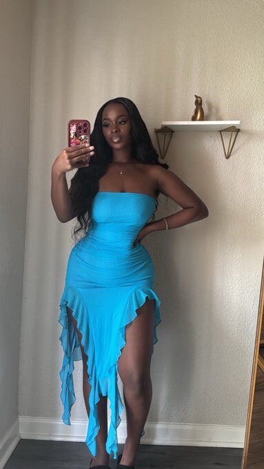 Robe longue évasée élégante