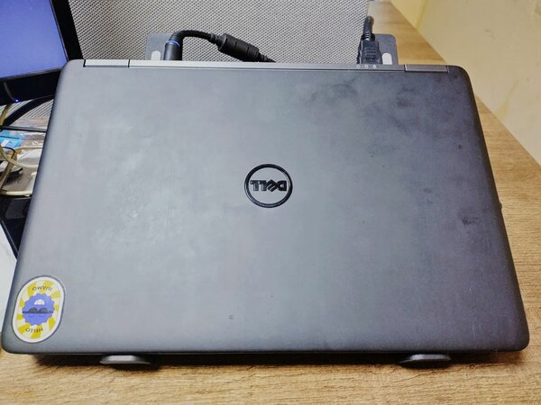 DELL LATITUDE E7250
