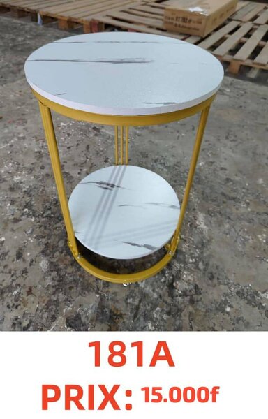 Table d'appoint moderne marbre
