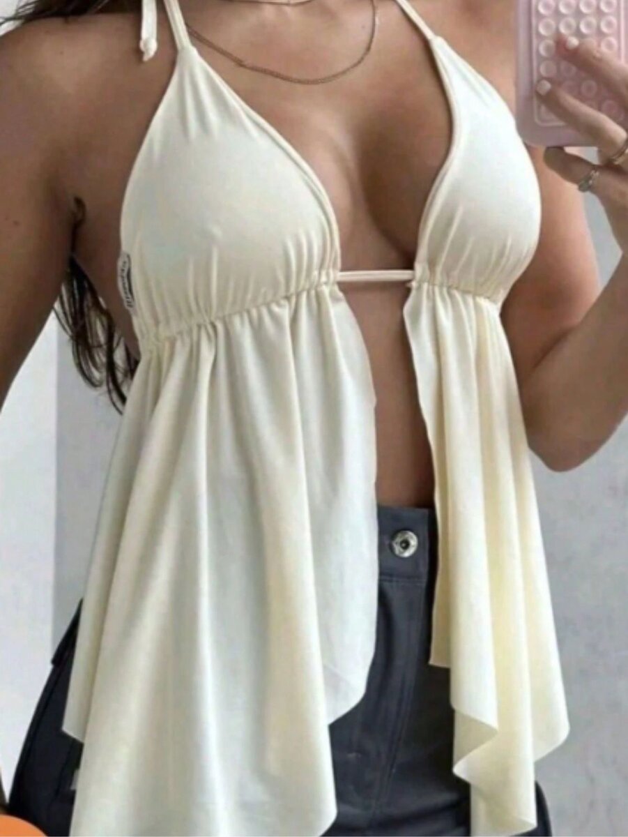 Top dos nu élégant femme