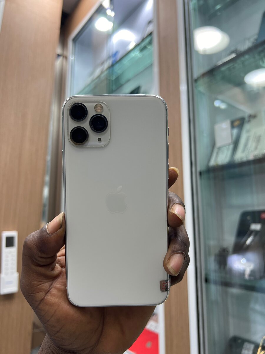 11 Pro 64go bien propre