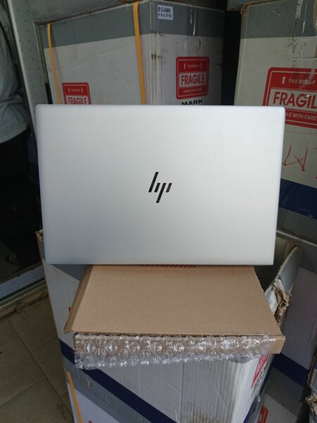 HP Elitebook 840 G5