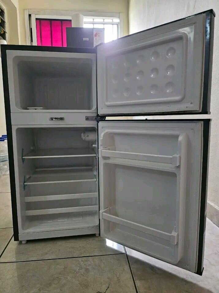 Mini Réfrigérateur Intégré Beko - Noir