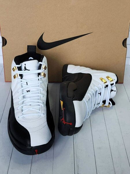 Baskets Air Jordan 12 Retro