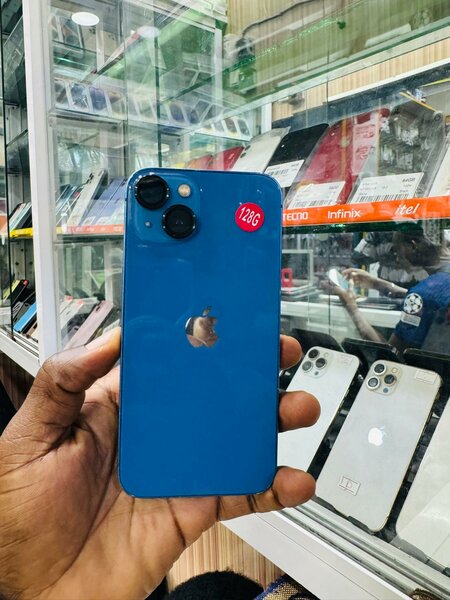 iPhone 13 simple 128Go Écran e