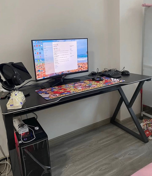 1.4 Gaming/Study/Conference Desk