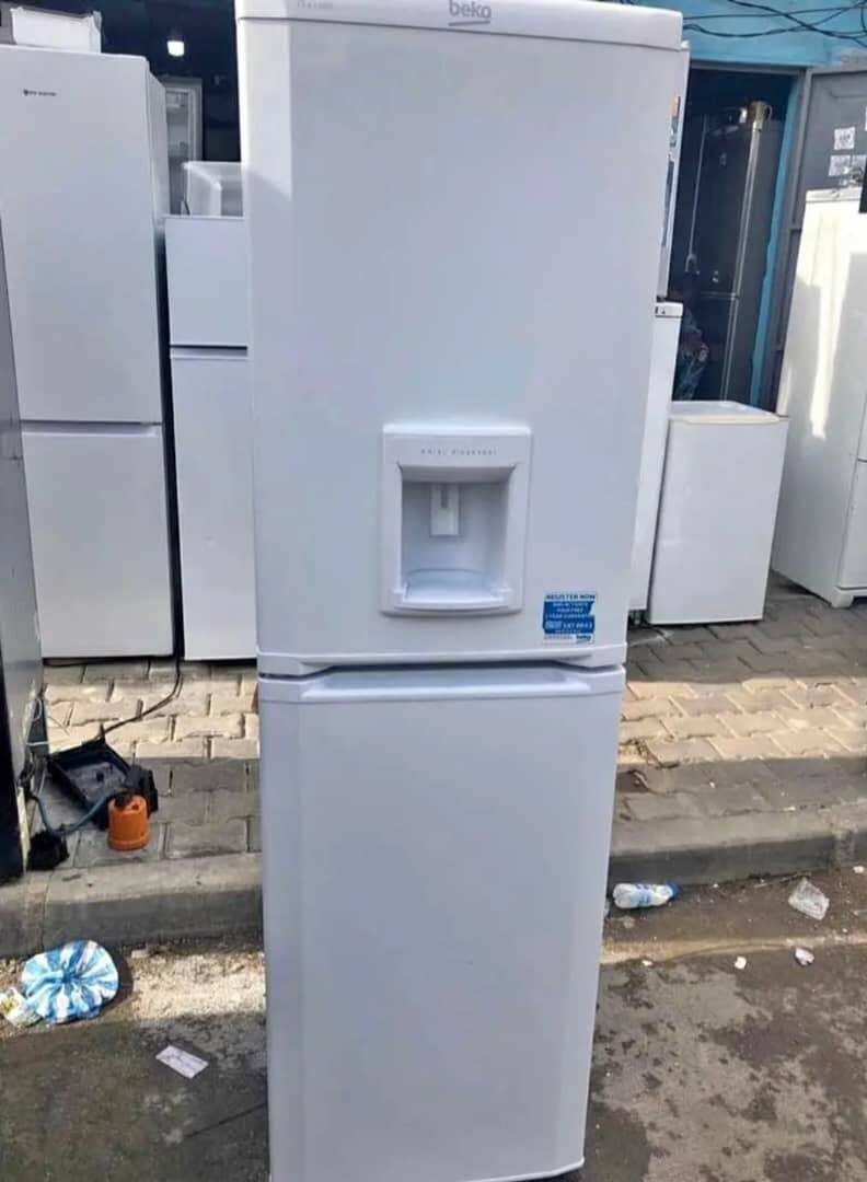 Réfrigérateur combiné moderne éco