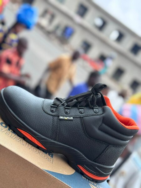 Bottines de sécurité noires robustes