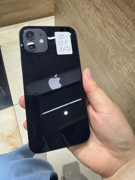 iPhone 12