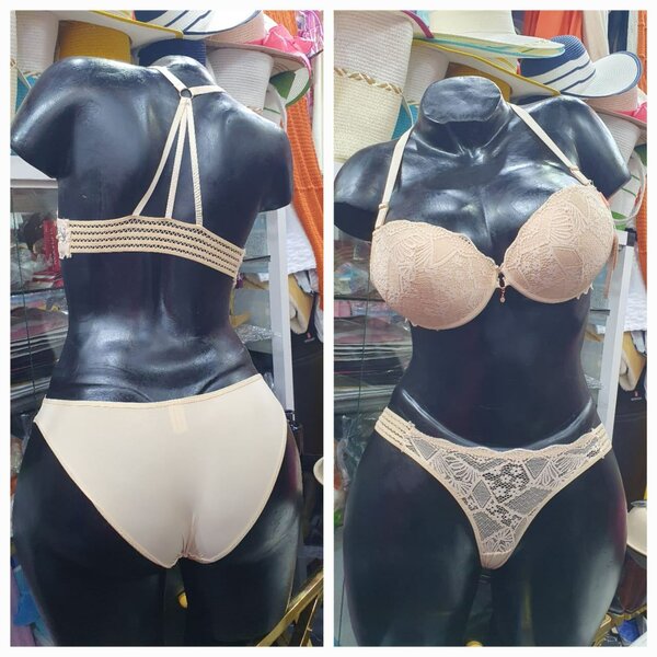 Ensemble de lingerie en dentelle