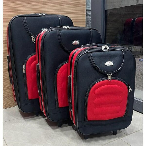 Ensemble de valises élégantes