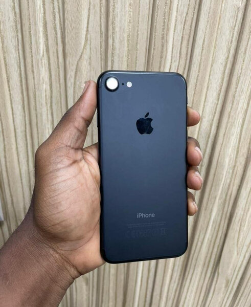 iPhone 7 Noir 32 Go