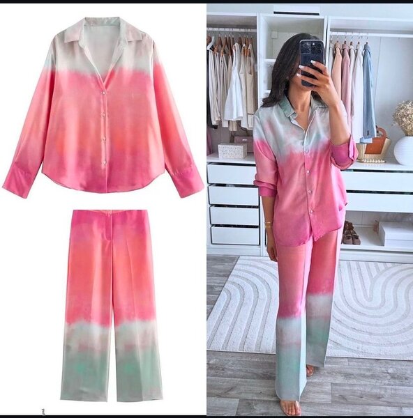 Ladies 2piece Available in size 12